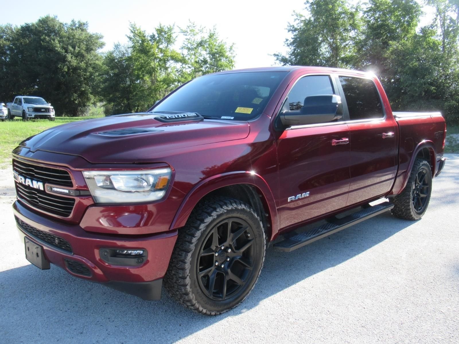 Used 2022 Red Ram Laramie image 2