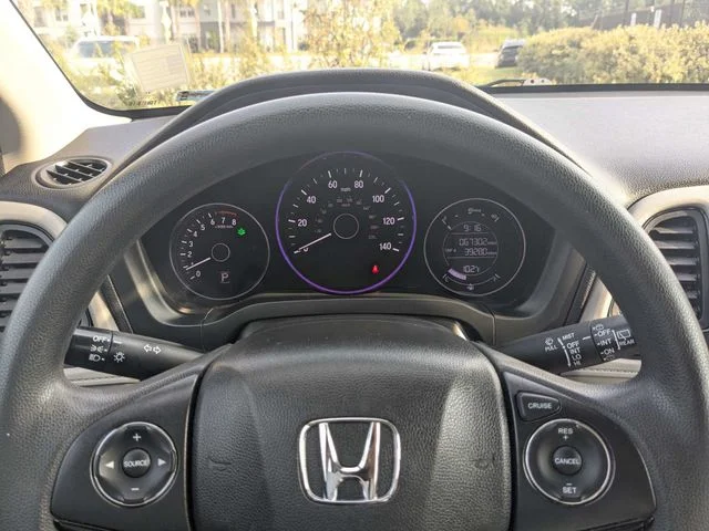 Used 2019 Gray Honda LX image 27