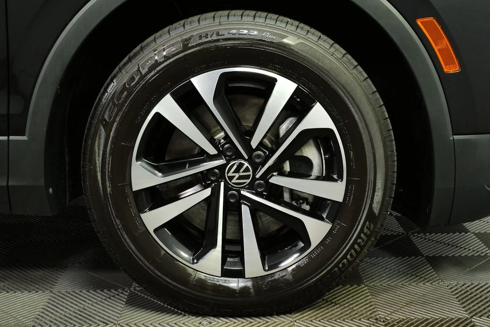 Certified Used 2024 Deep Black Pearl Volkswagen S image 57