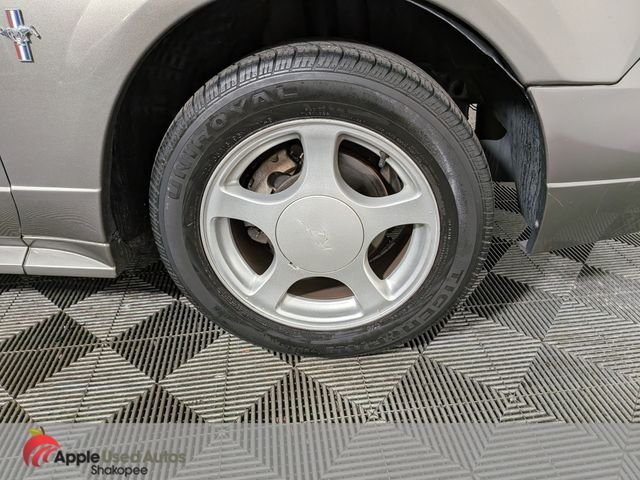 Used 2002  Ford V6 image 31