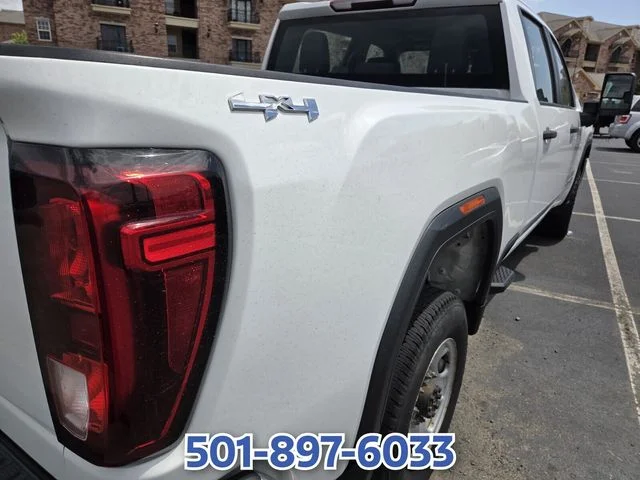 Used 2021 White GMC Base image 7