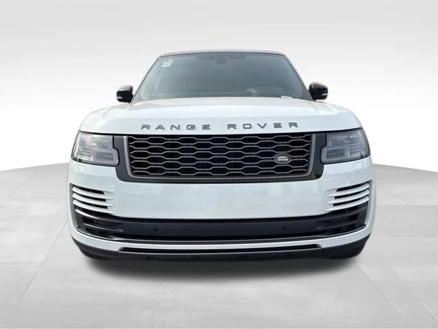 Used 2021 White Land Rover Westminster image 8