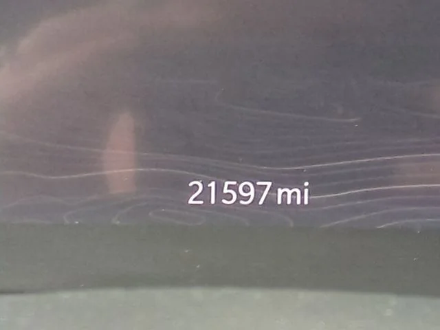 Used 2023 White/off-white Jeep Altitude X image 33