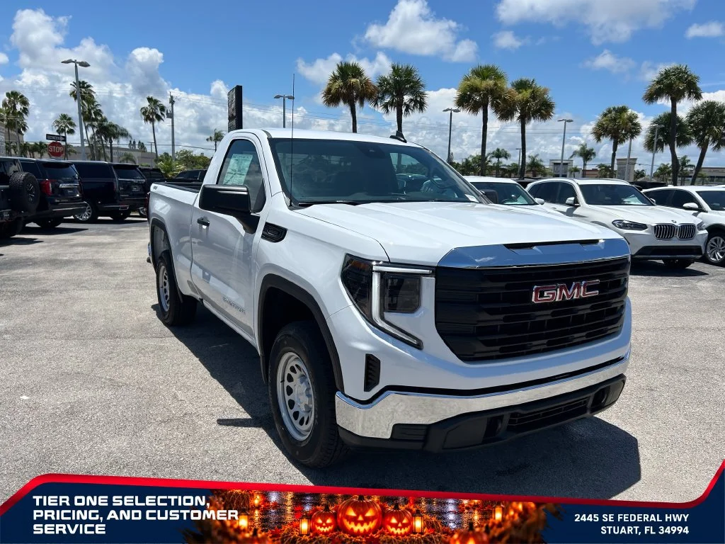 New 2026 Summit White GMC Pro image 3