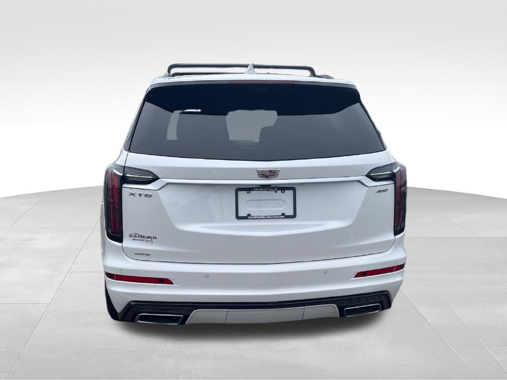 Used 2023 White Cadillac Sport image 5