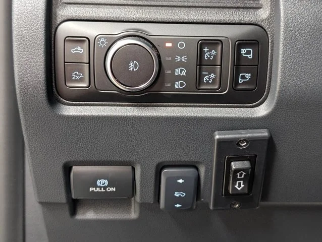 New 2026 Agate Black Metallic Ford F-250® Lariat® image 55