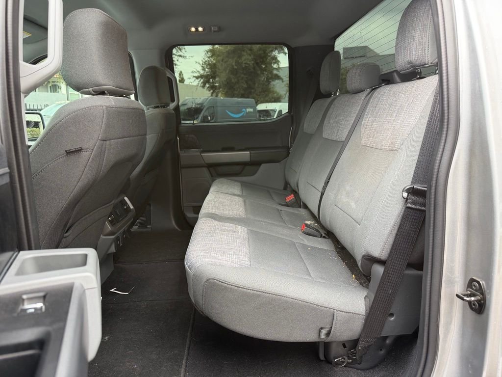 Used 2023 Silver Ford XLT image 11