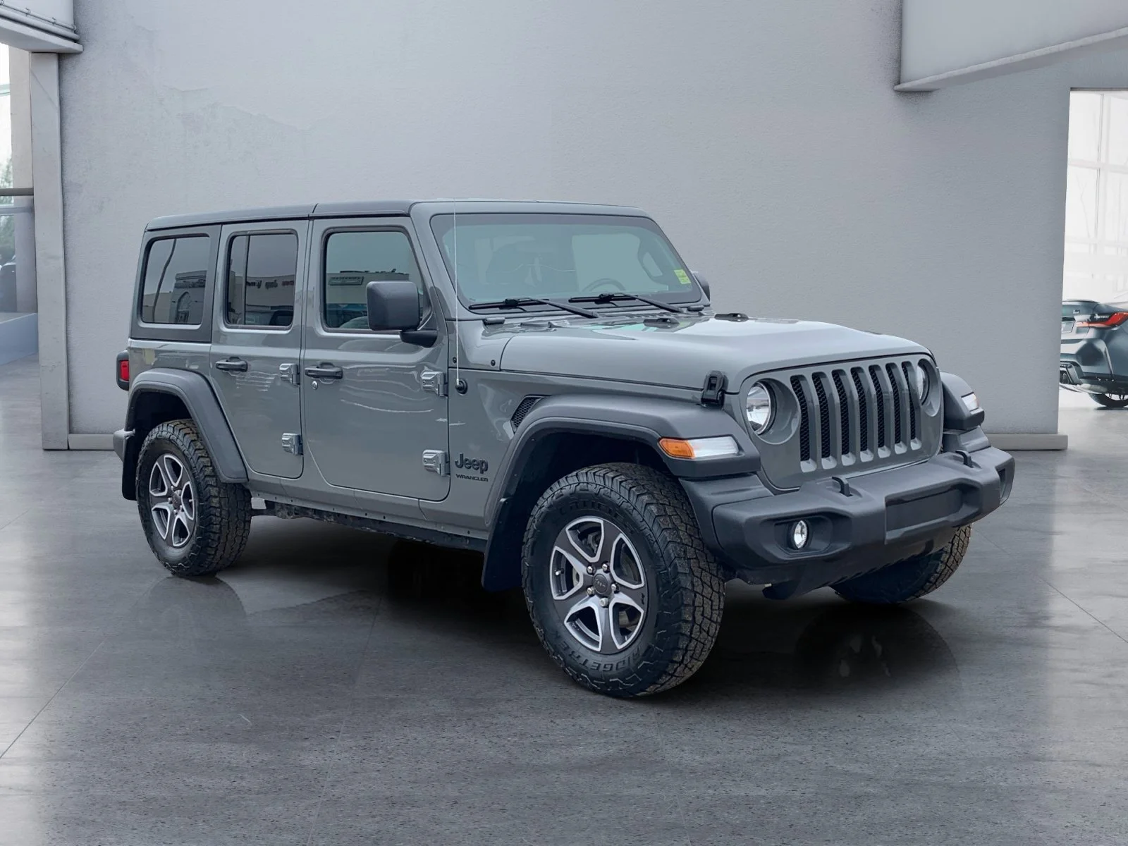 Certified Used 2023 Gray Jeep Sport S image 7