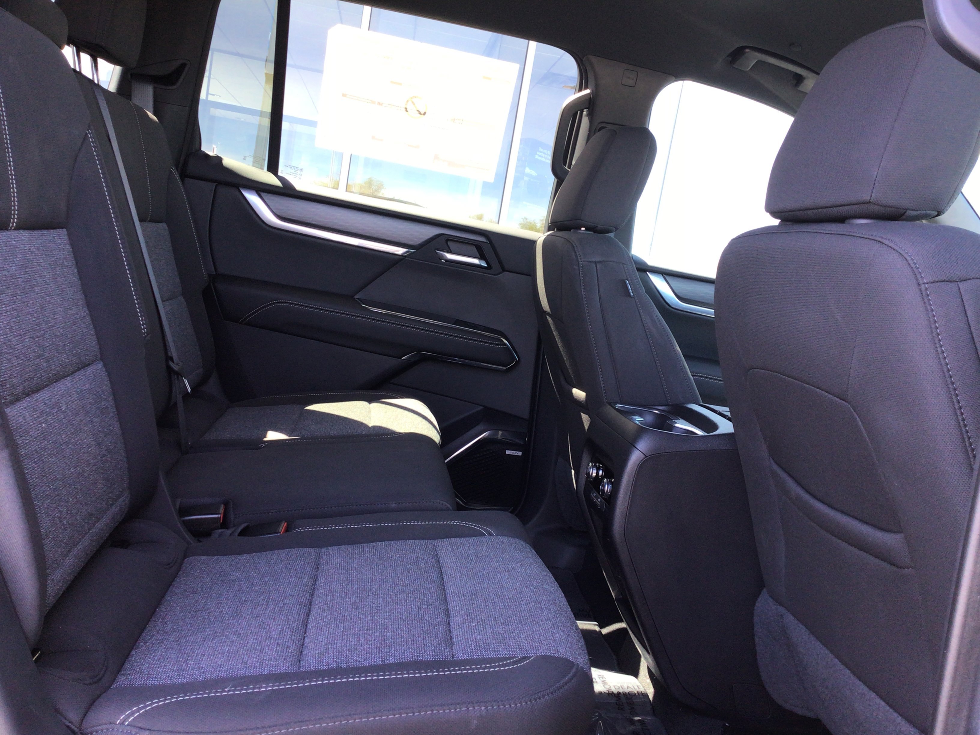 2025 GMC Acadia Elevation - Photo 7