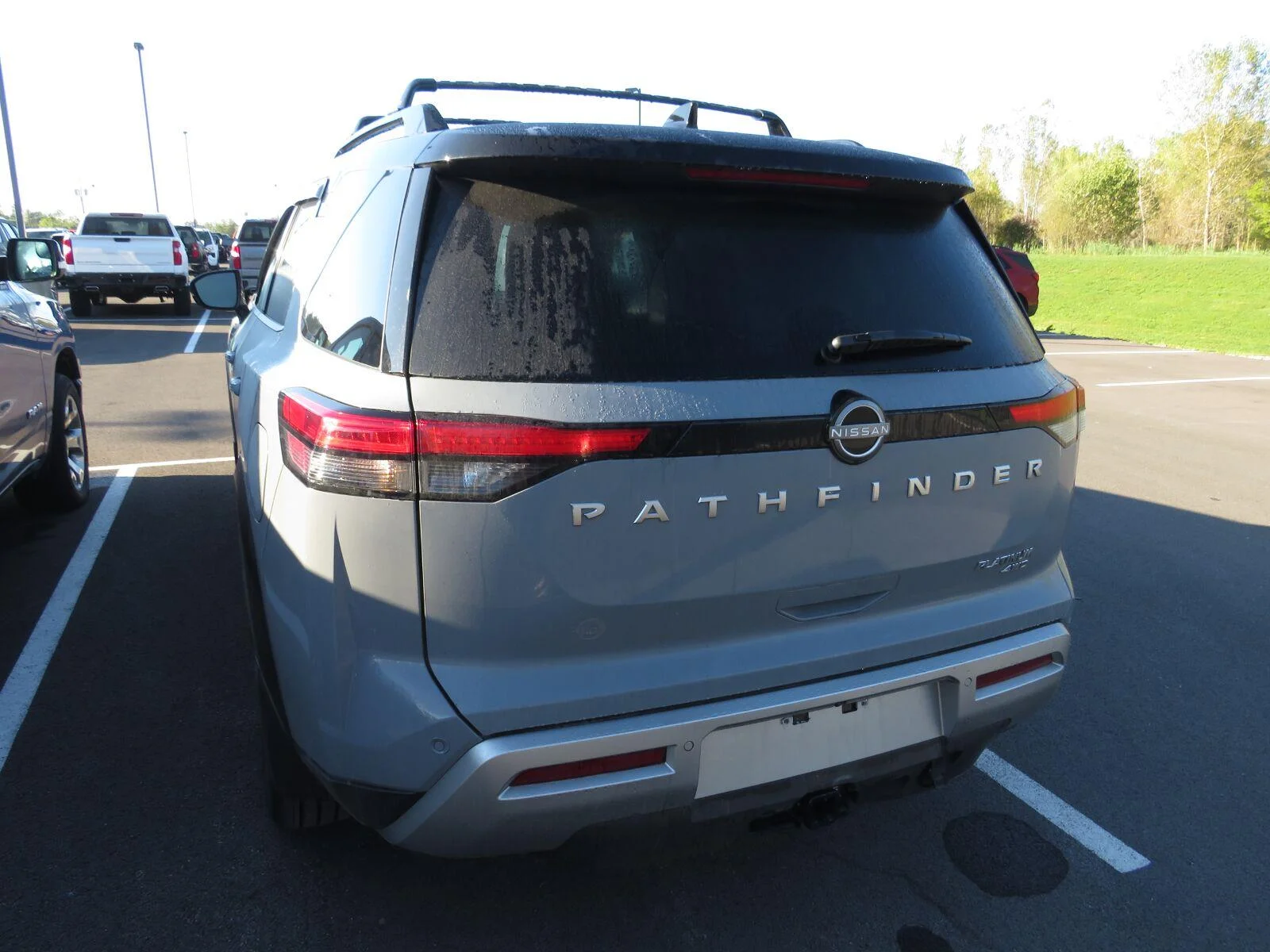 Used 2025 Solid Gray/Super Black Nissan Platinum image 9