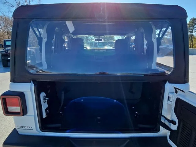 New 2026 Bright White Clear-Coat Exterior Paint Jeep Sport image 15