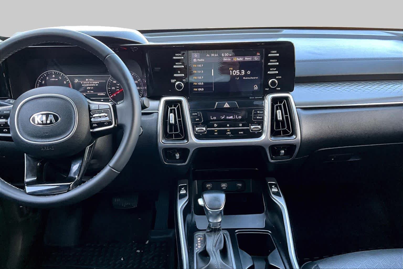 Pre-Owned 2021 Kia Sorento S