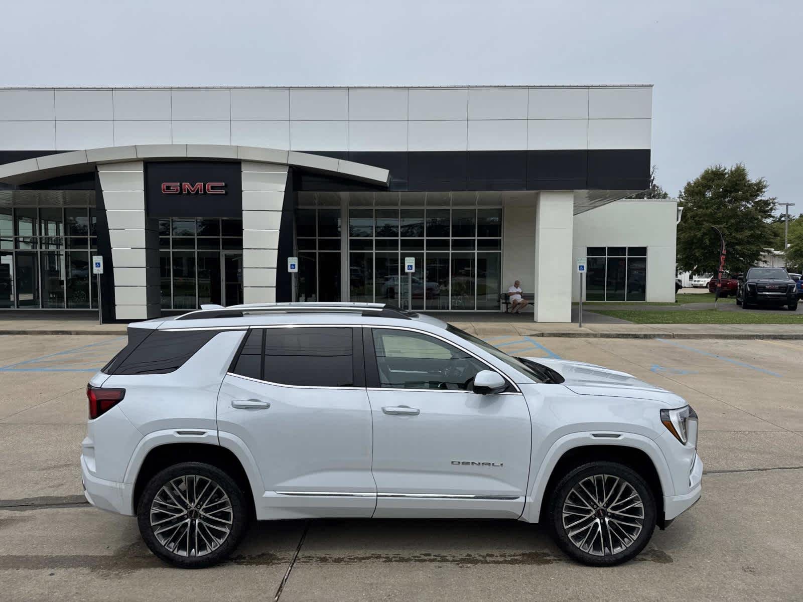 2026 GMC Terrain Denali AWD's photo