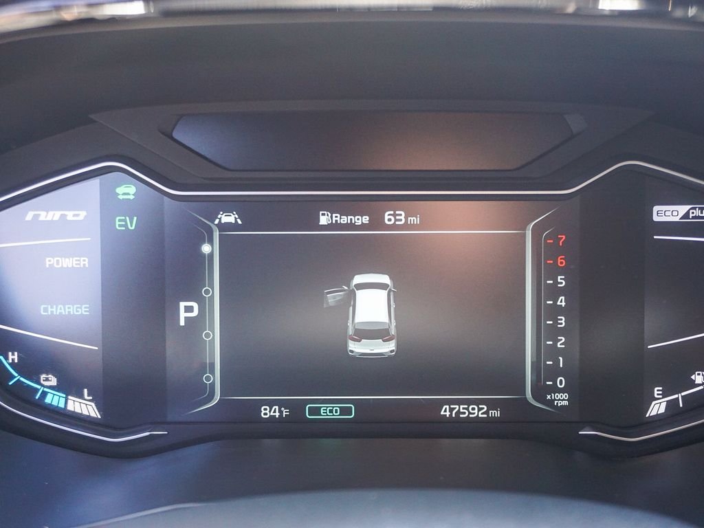 Certified Used 2022 White Kia EX Premium image 22