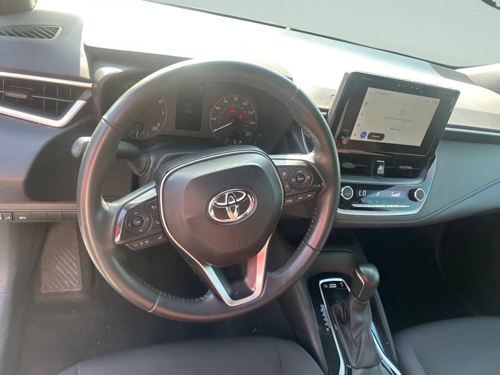 Used 2025 Ice Cap Toyota SE image 19