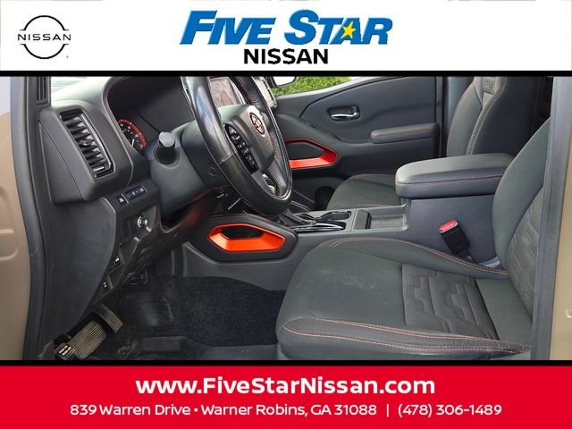 Used 2024  Nissan PRO-4X image 5