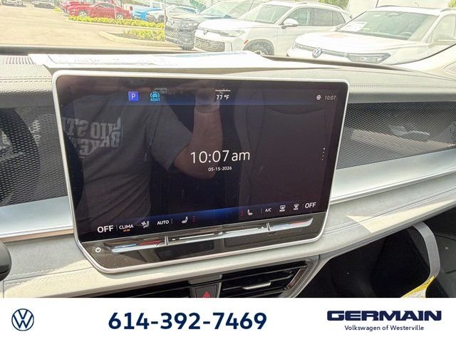 New 2026 Platinum Gray Metallic Volkswagen 2.0T SE image 24