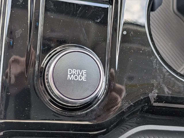 New 2026 Agate Black Metallic Ford Platinum image 67