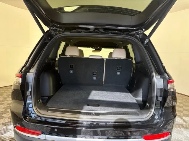 New 2026 Black Jeep Limited image 9