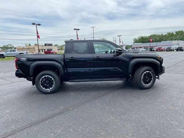 2026 Toyota Tacoma TRD Off Road - Photo 4