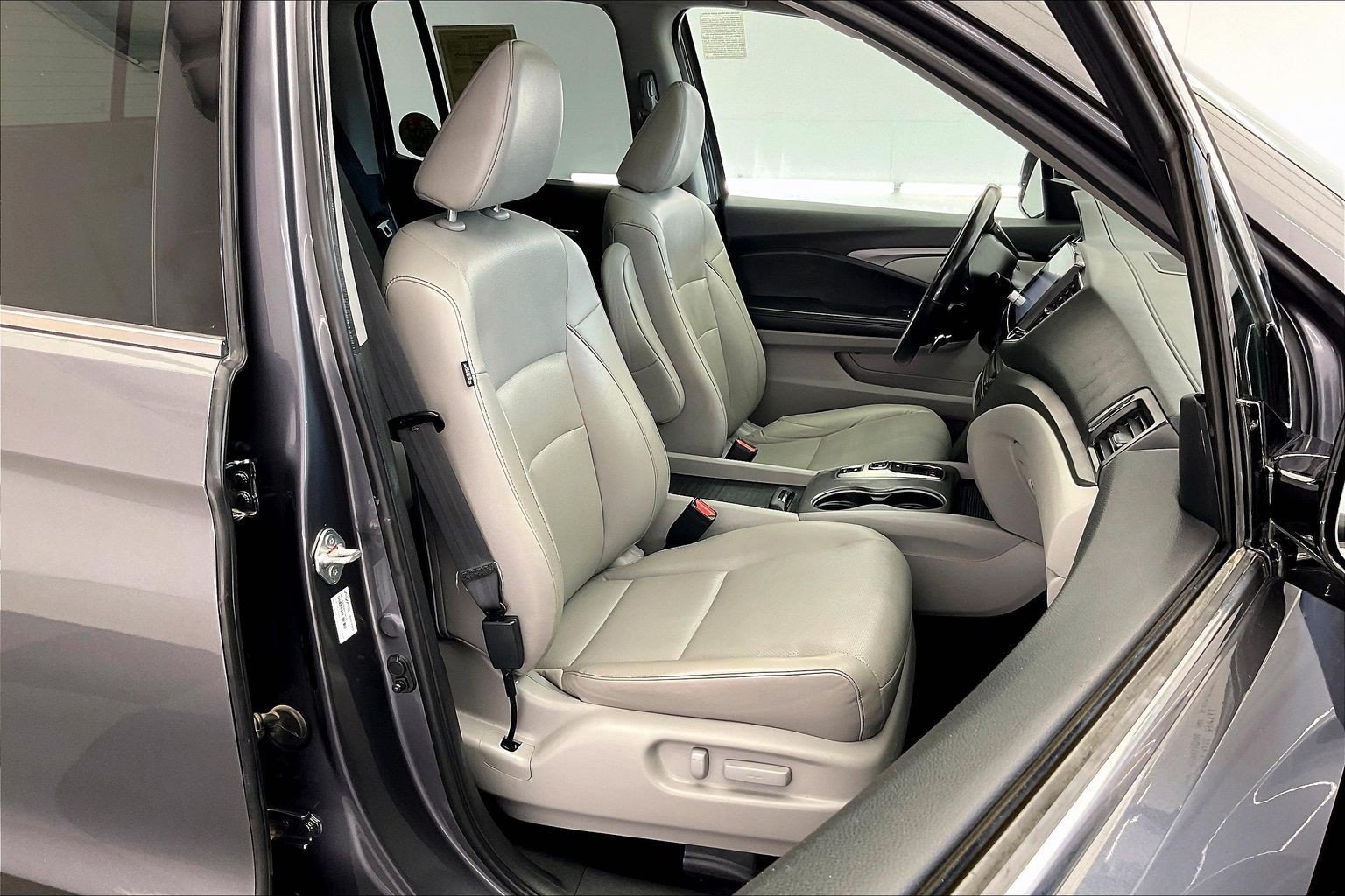 Used 2023 Gray Honda RTL-E image 6