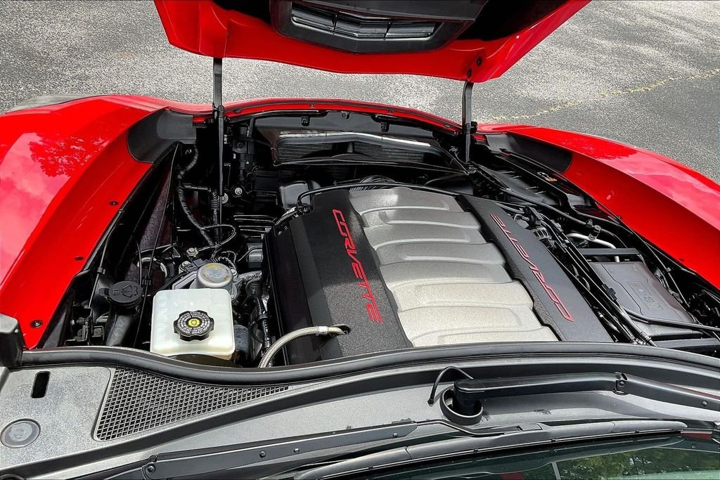 Used 2019 Red Chevrolet Grand Sport image 29