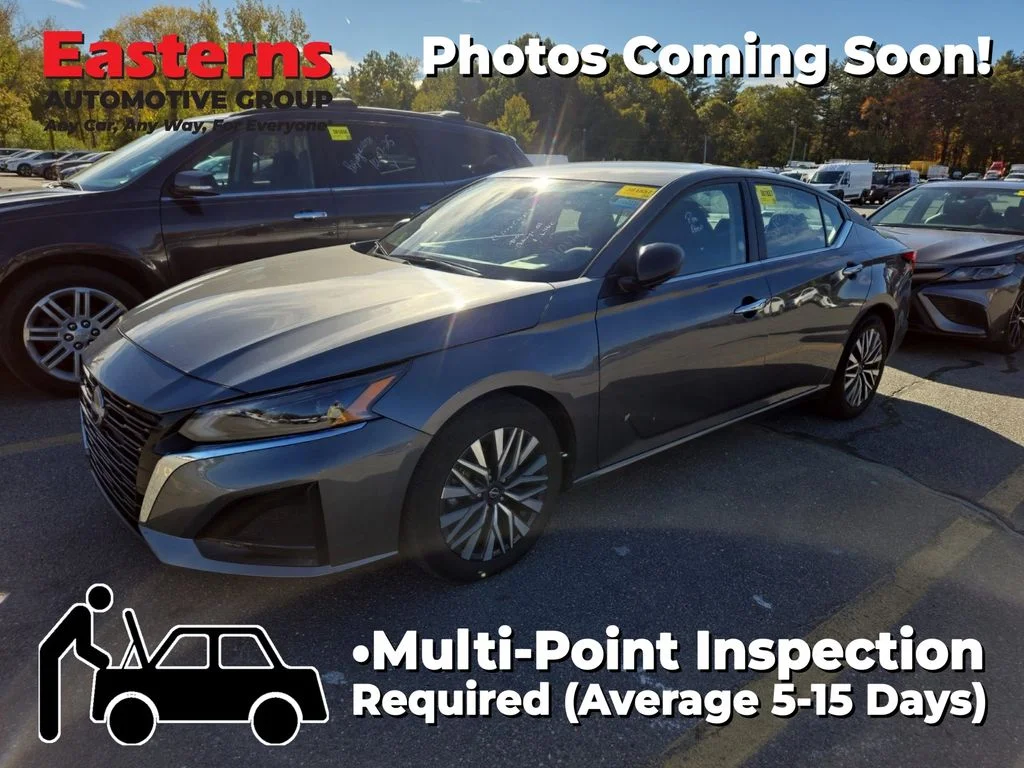 Used 2024 Gray Nissan 2.5 SV image 1