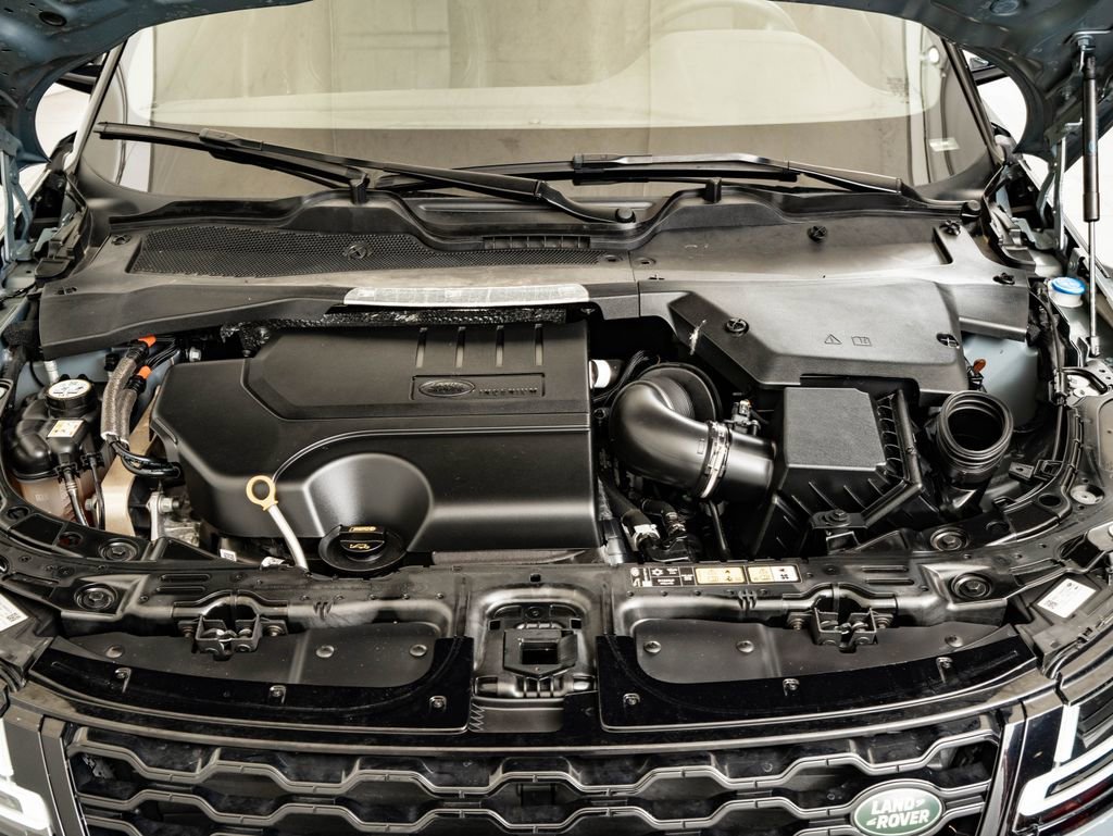 Used 2023 Gray Land Rover SE image 49