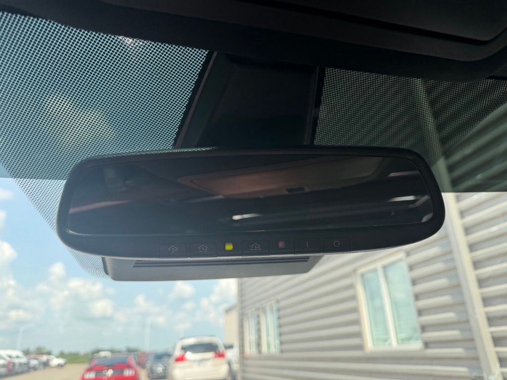 Used 2019 Gray Nissan SR image 24