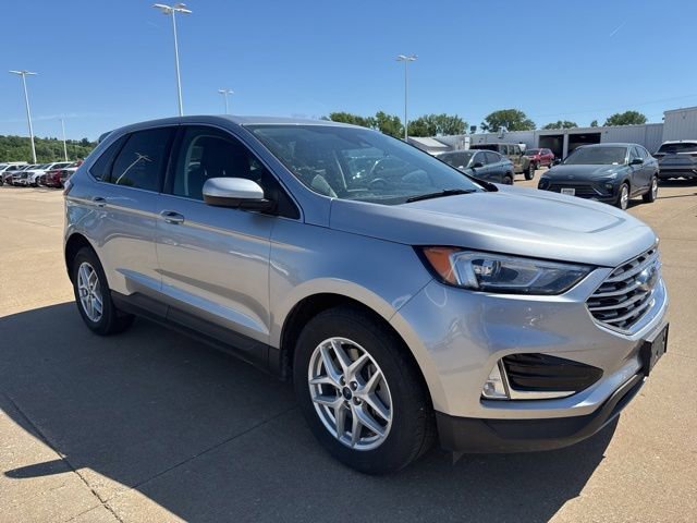 2022 Ford Edge SEL AWD's photo