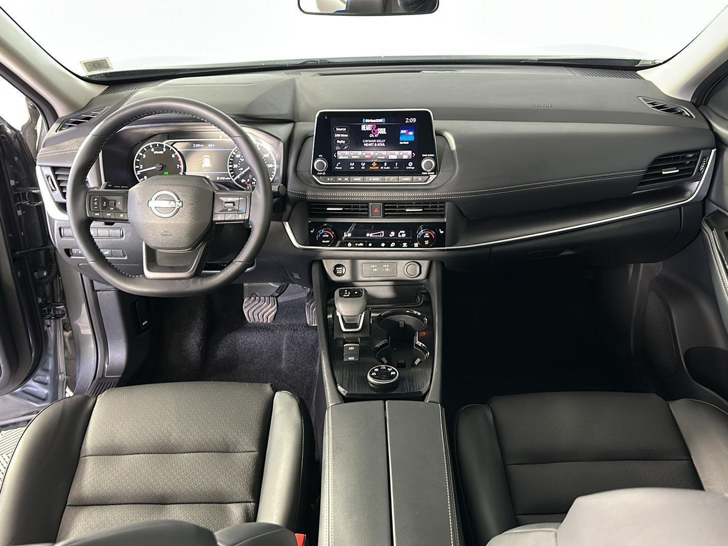Certified Used 2026 Gun Metallic Nissan SV image 3