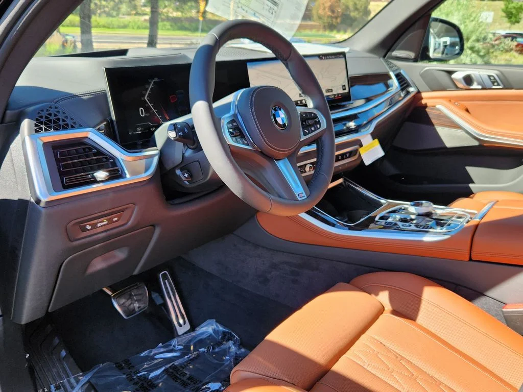 New 2026 Black Sapphire Metallic BMW xDrive40i image 10
