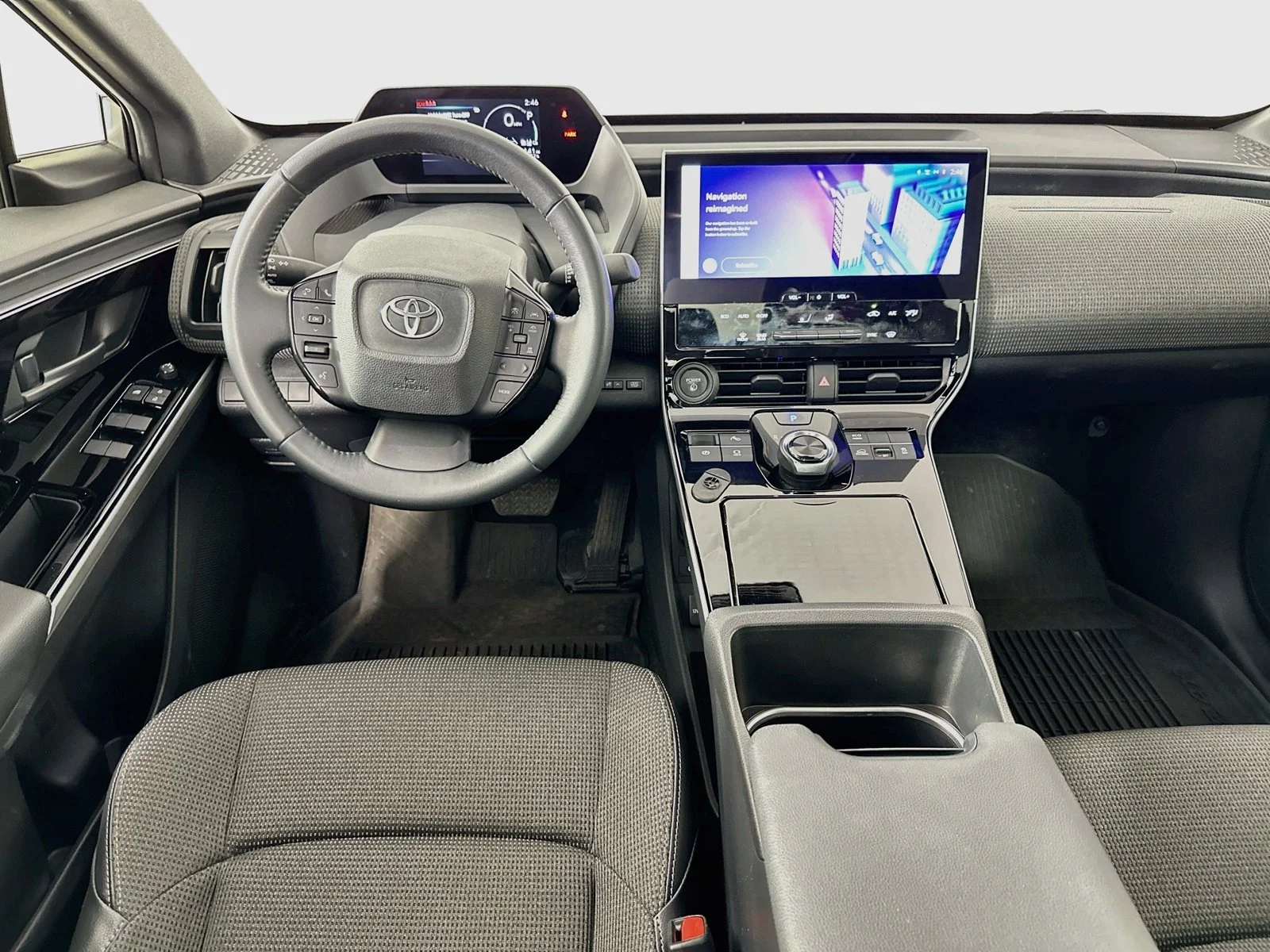Certified Used 2023  Toyota XLE image 22