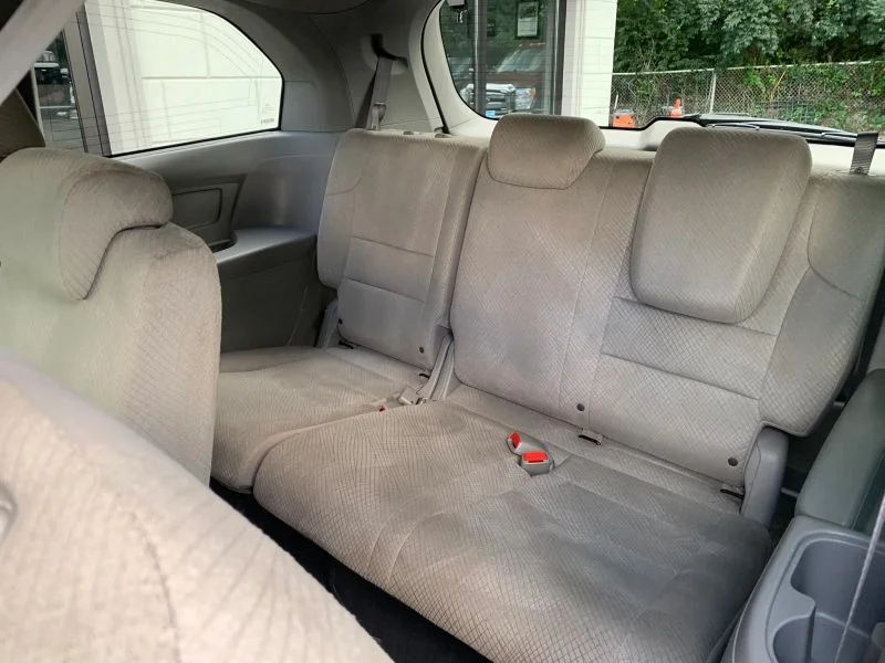 Used 2016 Blue Honda EX Minivan 4D image 23