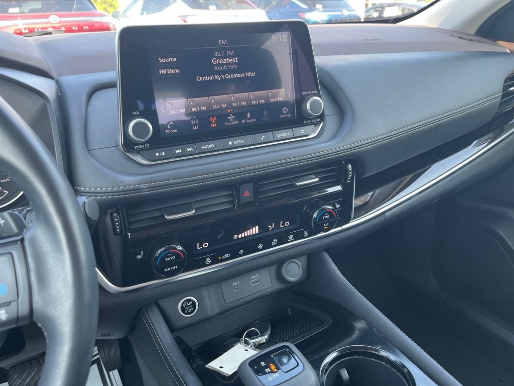 Used 2023 Black Nissan SL image 17