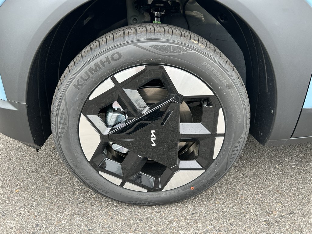 New 2027 Frost Blue / Black Roof Kia S image 8