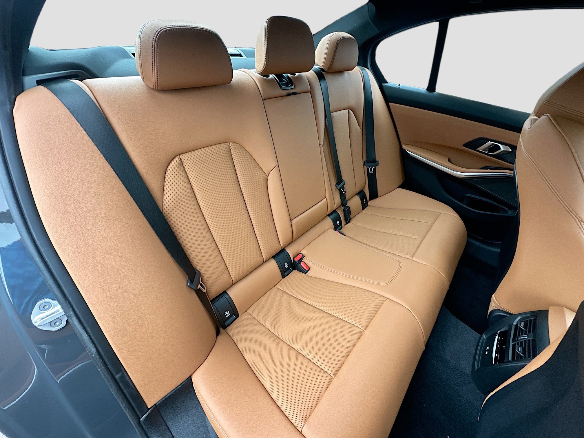 New 2026 Dravit Grey Metallic BMW 330i image 18