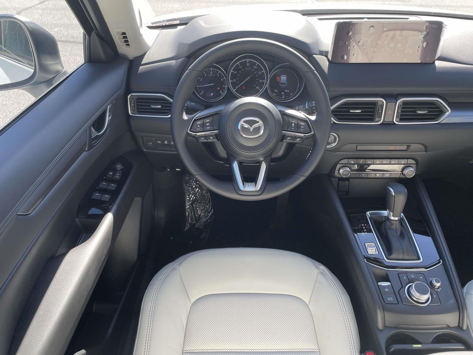 2025 Mazda CX-5 S Preferred package - Photo 14