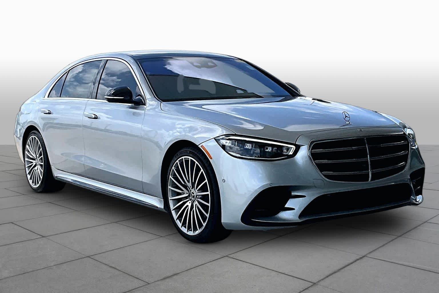 Used 2021 Cirrus Silver Mercedes-Benz S 580 image 3