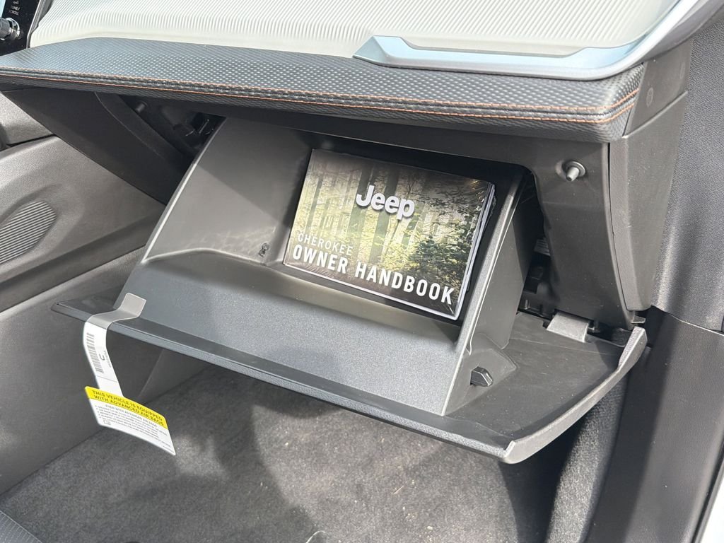 New 2026 White Jeep Limited image 26