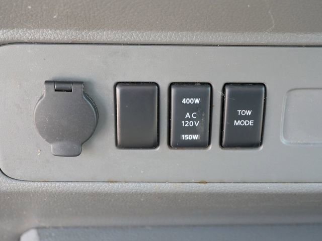 Used 2018 White Nissan SV image 21