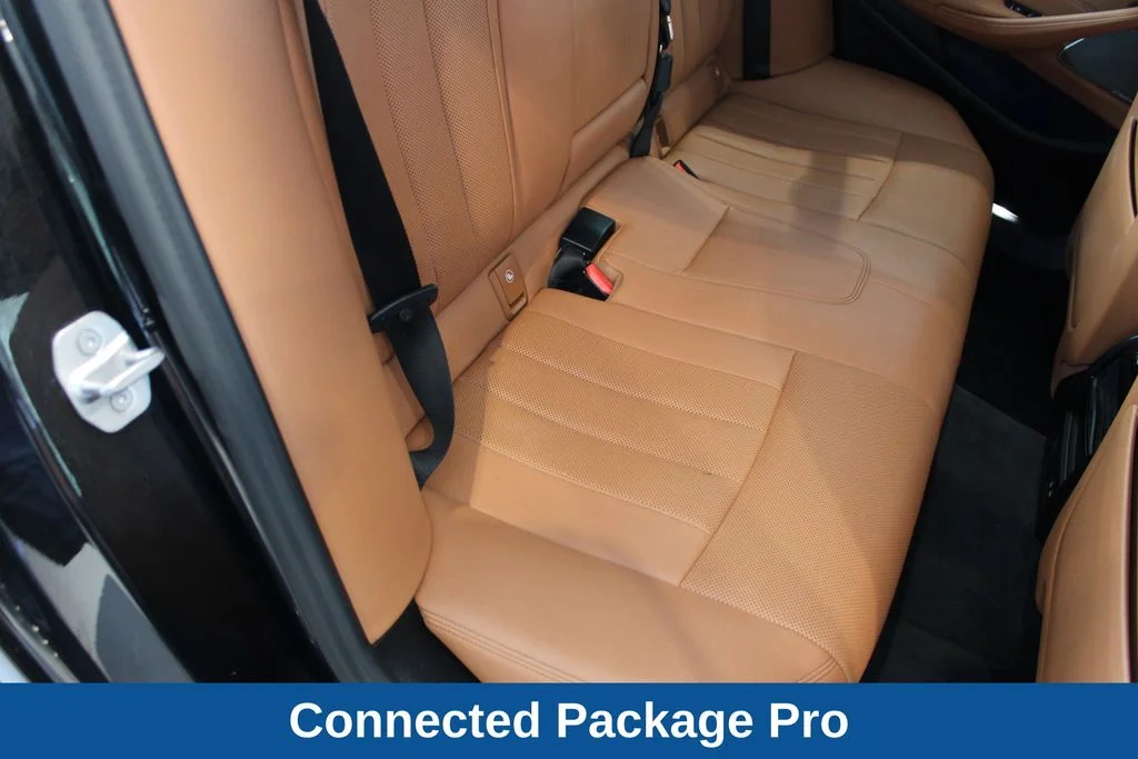 Used 2021 Black BMW 530i image 23
