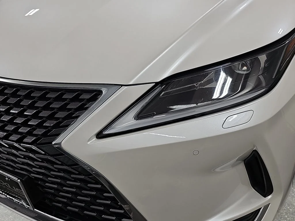 Certified Used 2022 White Lexus 450h image 30