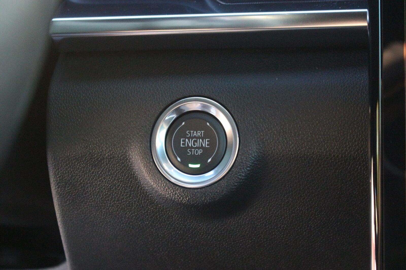 Used 2026 Riverstone Metallic GMC Elevation image 26