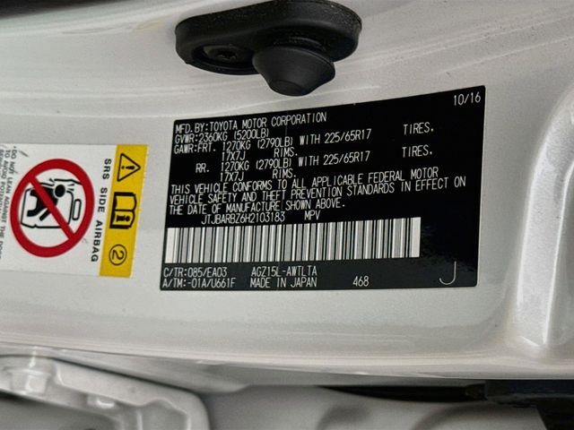 Used 2017  Lexus 200t image 31