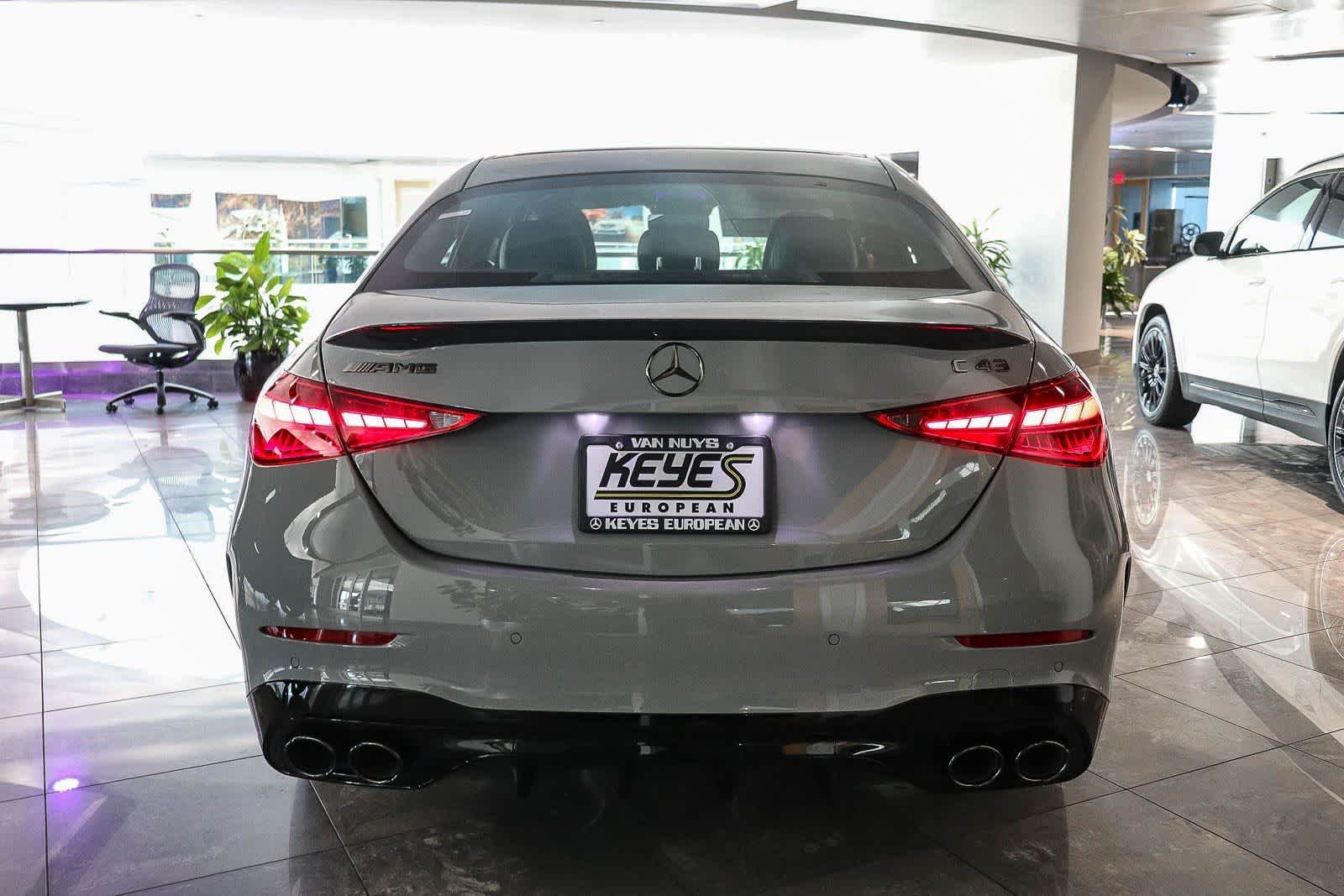 New 2026 MANUFAKTUR Alpine Grey Mercedes-Benz AMG® C 43 image 3