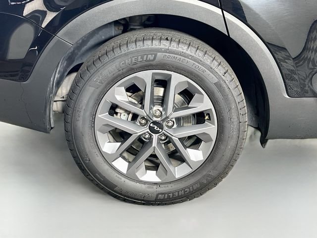 2023 Kia Telluride LX - Photo 37