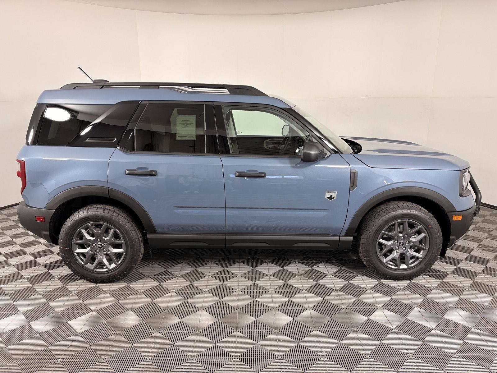 Used 2026 Azure Gray Metallic Tri-Coat Ford Big Bend image 10