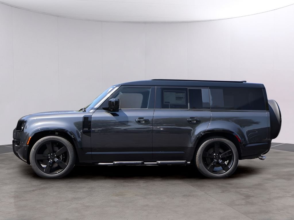 New 2026 Carpathian Grey Land Rover V8 image 4