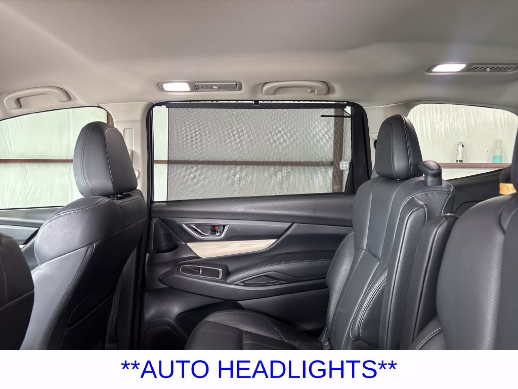 Used 2020 Crystal White Pearl Subaru Limited image 13